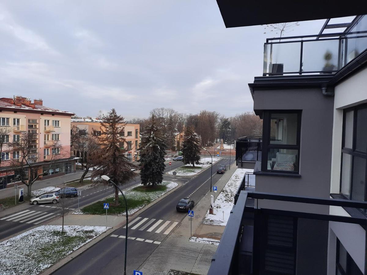 Apartament Przy Plantach Nowy Sącz Esterno foto
